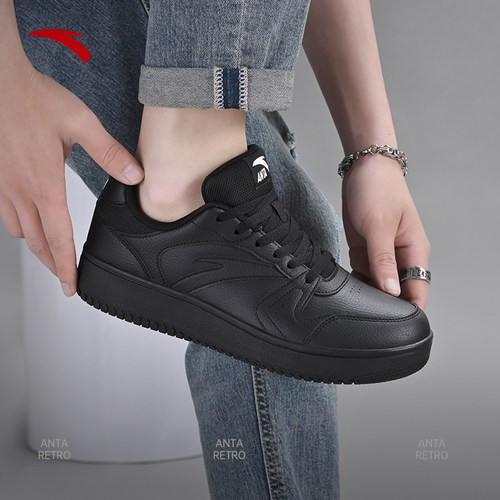 安踏板鞋男款2026夏季新款官方正品男鞋黑武士鞋子透气纯黑色板鞋 - 图0