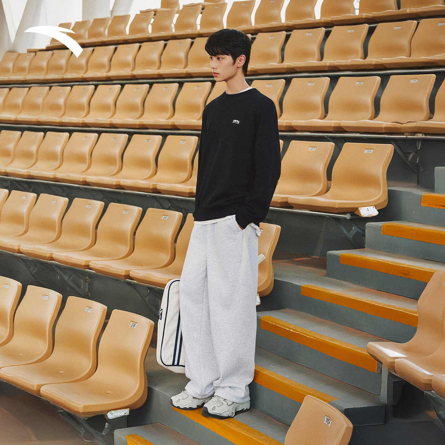 安踏休闲运动长裤男2025冬季新款加绒保暖宽松阔腿直筒裤灰色卫裤,淘宝优惠券,粉丝福利购,淘宝优惠卷