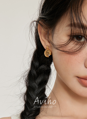 aviho复古做旧love圆牌耳环