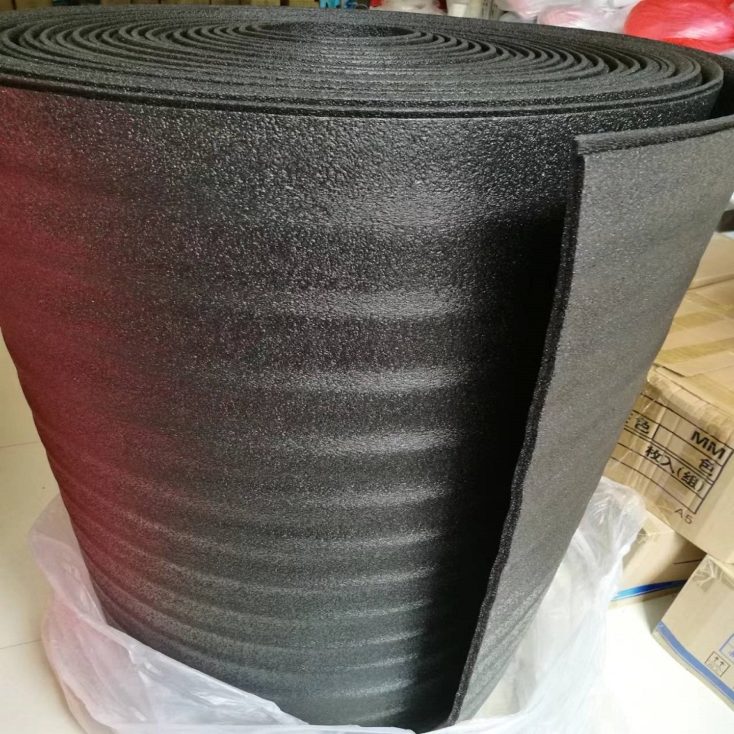 定制全新EPE珍珠棉黑色气泡沫棉包装膜宽1米厚4 5 10 15 20mm包邮,淘宝优惠券,粉丝福利购,淘宝优惠卷