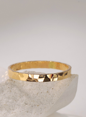 14K包金闪亮立体锤面尾戒指环