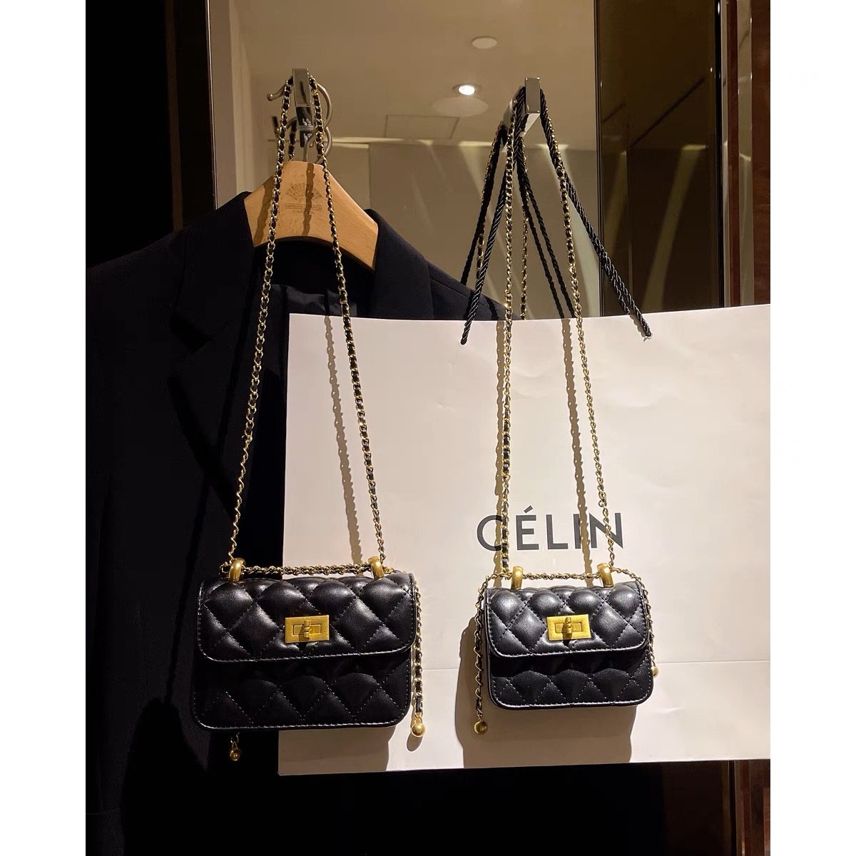 小香风2025新款迷你斜挎包高级感轻奢双面小金球发财包,淘宝优惠券,粉丝福利购,淘宝优惠卷