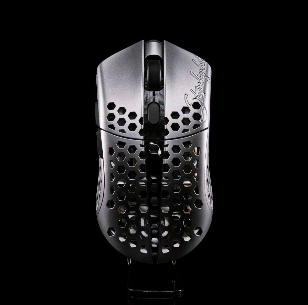 现货Finalmouse ULX PRO 波塞冬 宙斯 TENZ 无线镂空轻量化鼠标 - 图0