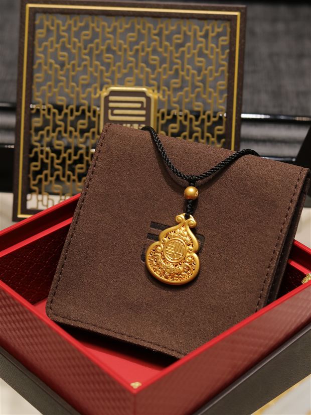 周大福 传承系列足金福禄同安黄金葫芦吊坠 正品克减80 F225264 - 图0