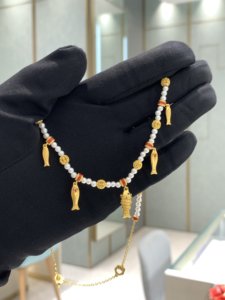 周大福代购 传承系列珐琅锦鲤黄金养殖珍珠项链女 正品定价R36576