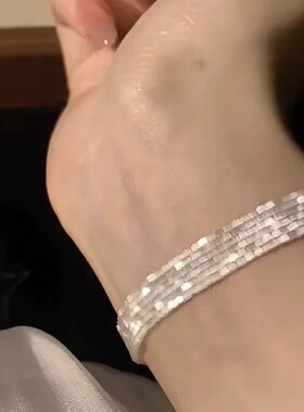 清冷感波光粼粼手链小众精致缎面手串简约贵气手环