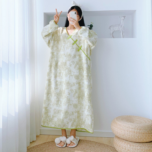 雪莉绒新中式V领加长睡裙冬季加肥大码孕妇胖mm200斤保暖加绒睡袍 - 图0