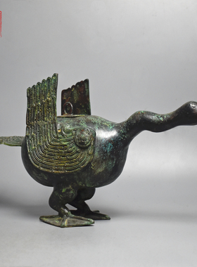 仿古青铜器汉代铜鸟形尊大雁摆件