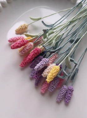微钩青葙花朵胸针花枝书签永生花花瓶花朵女生清新礼物手工钩织