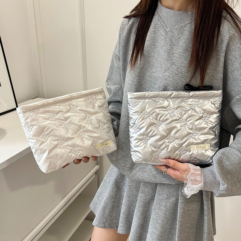 韩系绗缝pu蝴蝶手拿包大容量化妆包护肤品零钱包内胆多功能收纳袋,淘宝优惠券,粉丝福利购,淘宝优惠卷