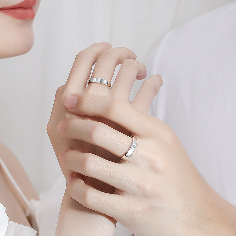 四叶草一对时尚简约男女情侣戒指 瑞诺影尔夕戒指/指环