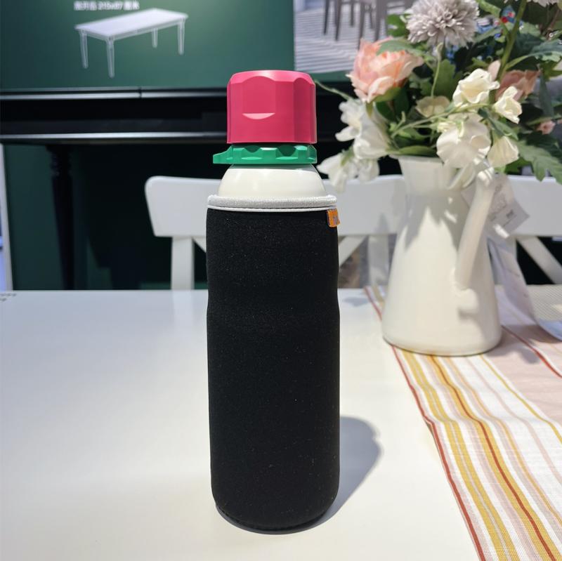 防摔杯具熊草莓熊600ml550ml保温杯套保护杯子袋长背带斜挎水壶套-图0