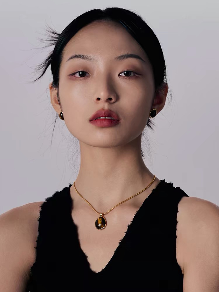 盐岛节气系列白露虎眼石耳钉小号复古美拉德时尚高级轻奢小众设计,淘宝优惠券,粉丝福利购,淘宝优惠卷