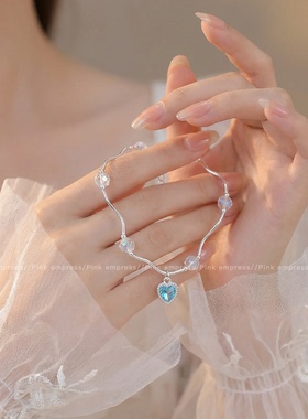 高级感仿珍珠手链女爱心吊坠手绳