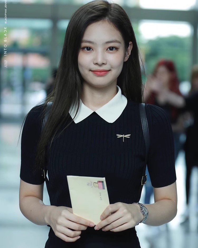 金智妮同款黑色修身针织短袖Polo衫女薄款2025夏季新款学院风上衣 - 图0