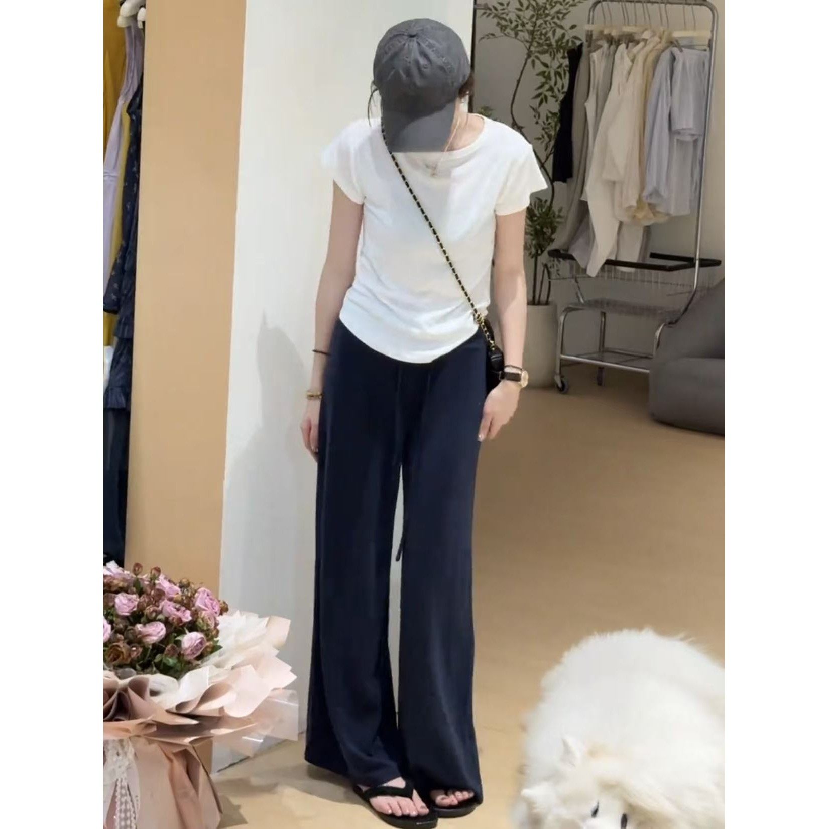 巨好看的夏装一整套2025新款韩系时尚休闲简约短袖t恤阔腿裤套装,淘宝优惠券,粉丝福利购,淘宝优惠卷