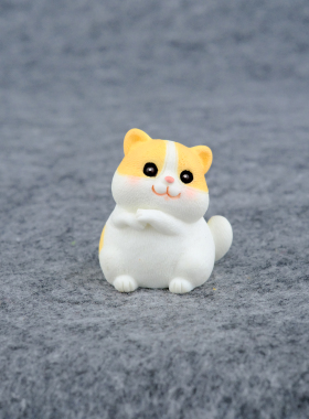送ta一只可爱小橘猫摆件