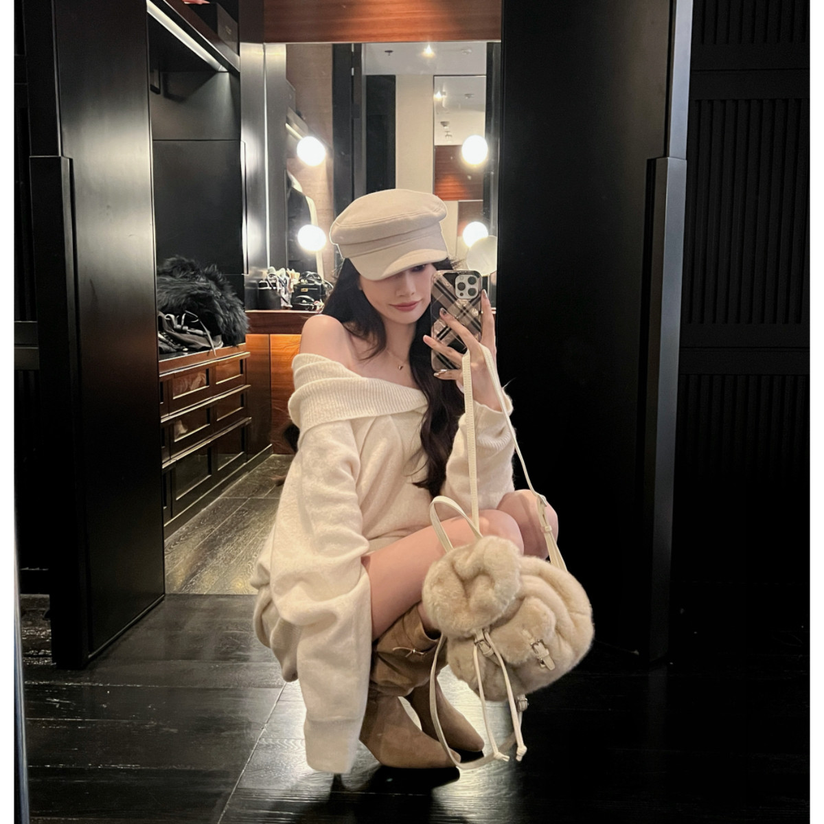 IN MIMIFACE 尖头长筒褶皱堆堆靴皮带扣绒面骑士靴新款细跟高跟鞋,淘宝优惠券,粉丝福利购,淘宝优惠卷