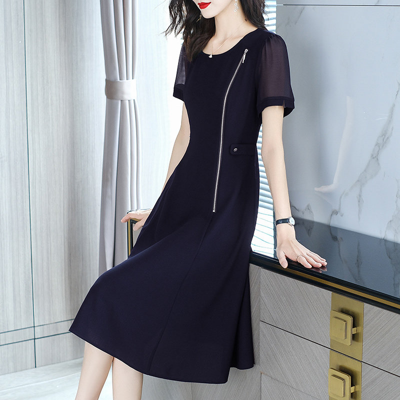  爱朴女装大码女装