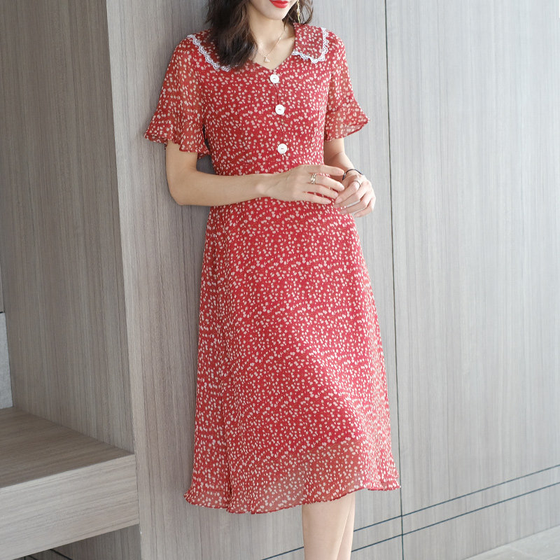  爱朴女装大码女装