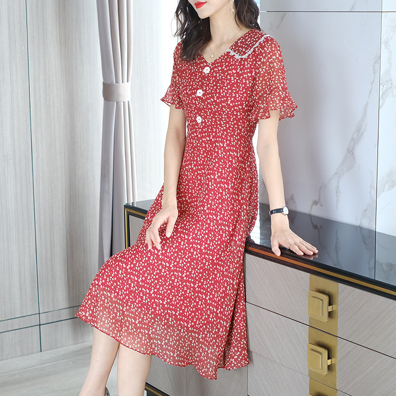  爱朴女装大码女装