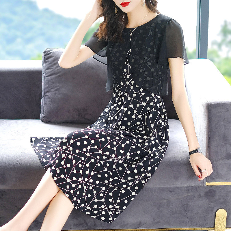  爱朴女装大码女装