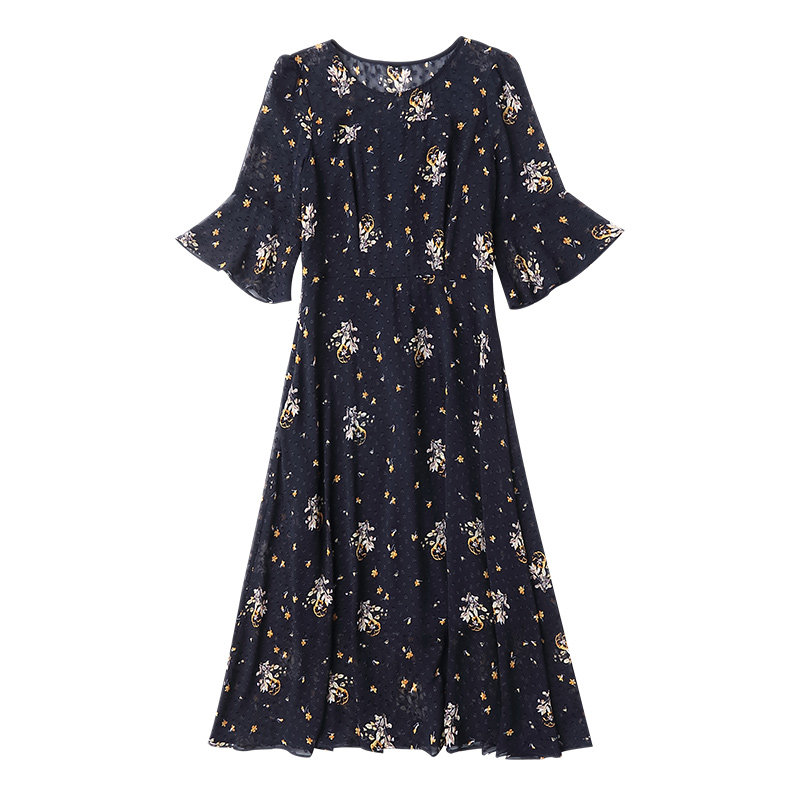  爱朴女装大码女装