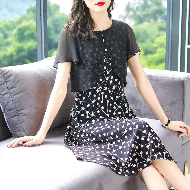  爱朴女装大码女装