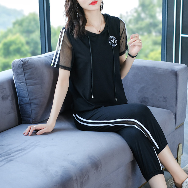  爱朴女装大码女装