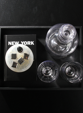 意式轻奢皮革托盘水晶酒具摆件