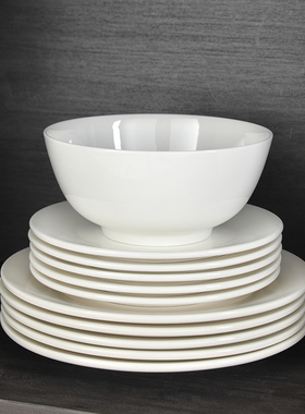 简约现代样板间厨房橱柜碗碟套装