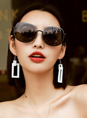 气质时髦下半框墨镜女高级感ins街拍时尚个性太阳镜装饰圆框眼镜