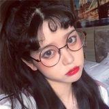 Японские ретро -плоские оптические очки женский декоративный декоративный сетка красное большое лицо тонкое, а красная книга круглые рамы близки к совпадению могут быть сопоставлены