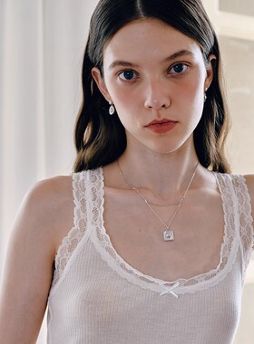 PERRY里昂生花新品项链