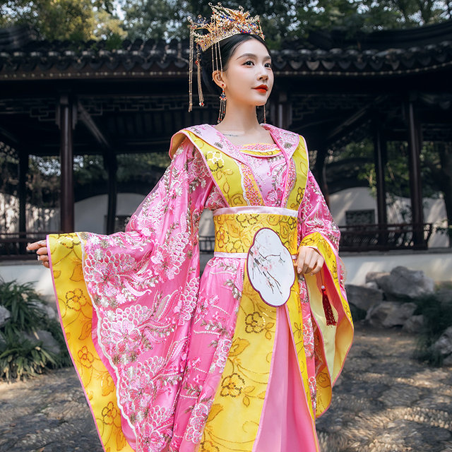 Ancient costume imperial concubine queen princess Han and Tang Dynasty costume tail