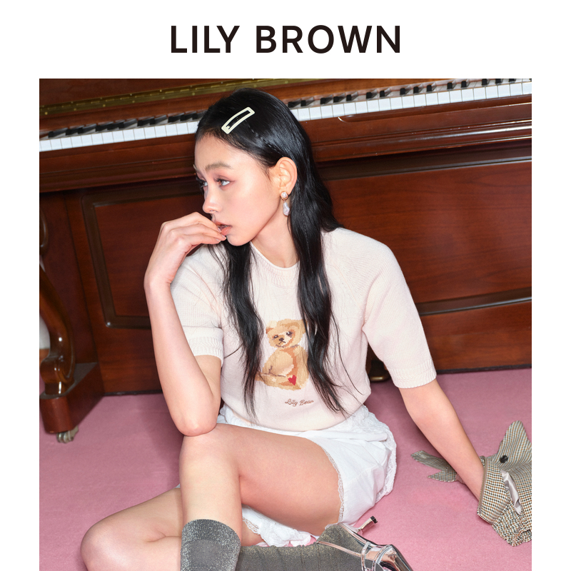 LILY BROWN2024春夏新品 可爱熊图案短袖套头针织上衣LWNT241072