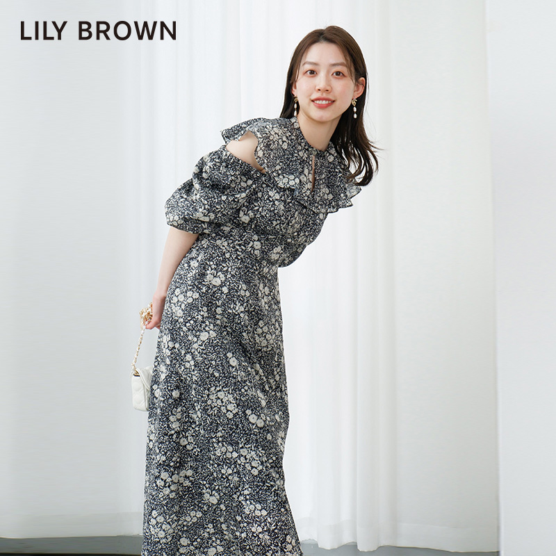 LILY BROWN春夏款甜美小飞袖露肩收腰碎花连衣裙LWFO231204