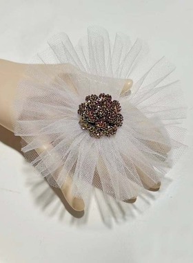 夸张花朵戒指手花指花白色唯美