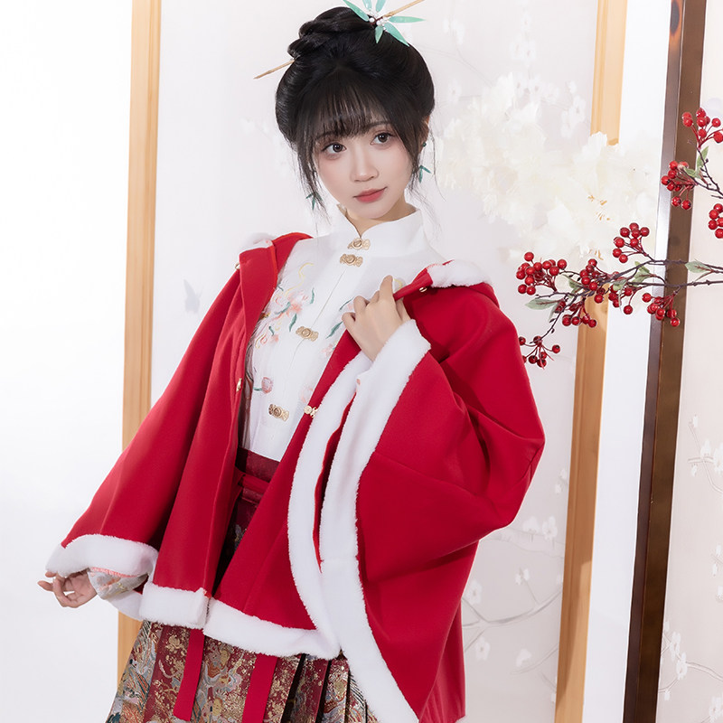 新中式新年斗篷披肩女装汉服新款披风保暖红色加绒短款套古装秋冬,淘宝优惠券,粉丝福利购,淘宝优惠卷