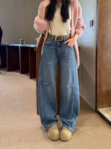 浅蓝色加绒弯刀牛仔裤女2025冬季新款宽松显瘦阔腿香蕉裤迷设8806 - 图0