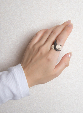 Palnart poc 原创小众设计手工手作软萌亲昵可爱熊猫抱抱戒指指环