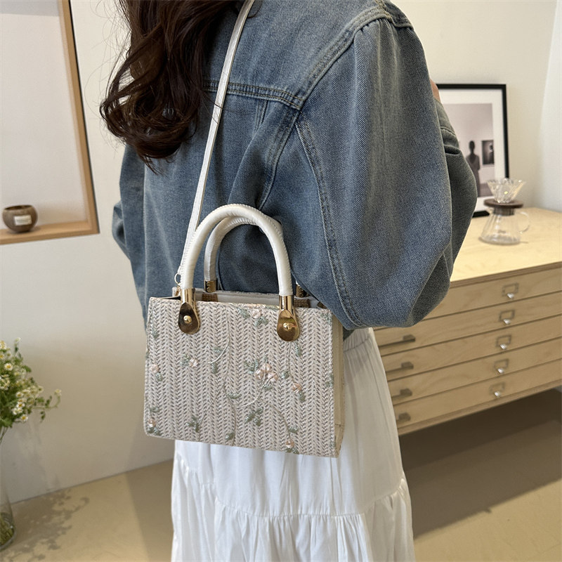 草编包包女春2024新款时尚编织手提小方包蕾丝单肩斜挎包,淘宝优惠券,粉丝福利购,淘宝优惠卷