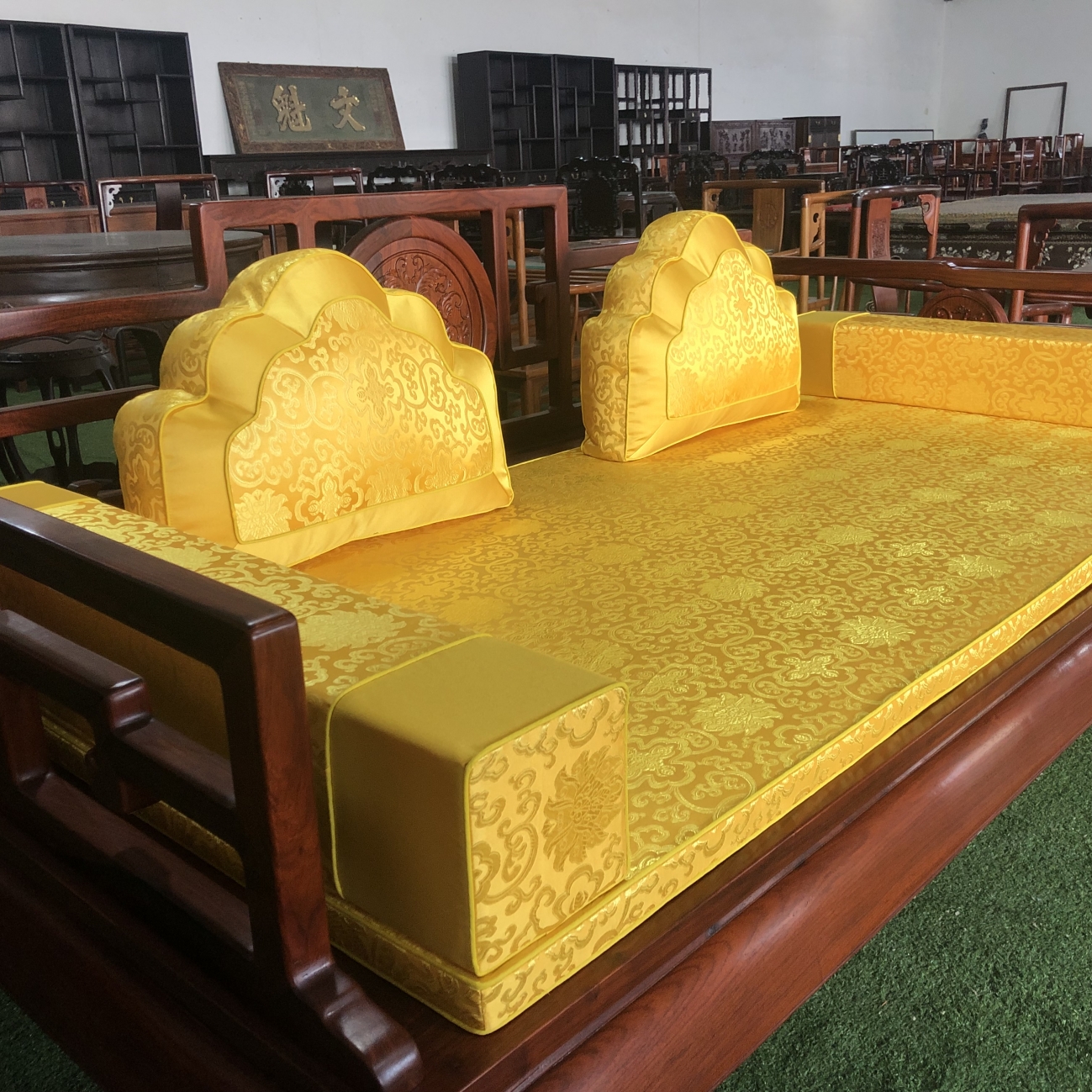 新中式罗汉床垫子古典红木沙发坐垫定做传统家具椰棕海绵垫飘窗垫