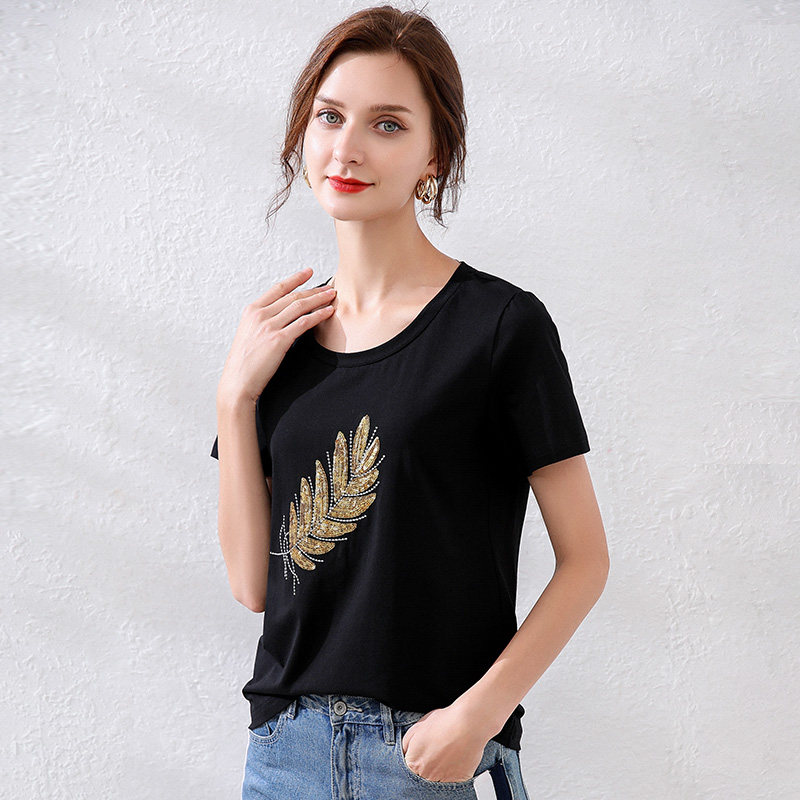 2020夏季新款大码洋气时尚圆领t恤 云妃秀大码女装