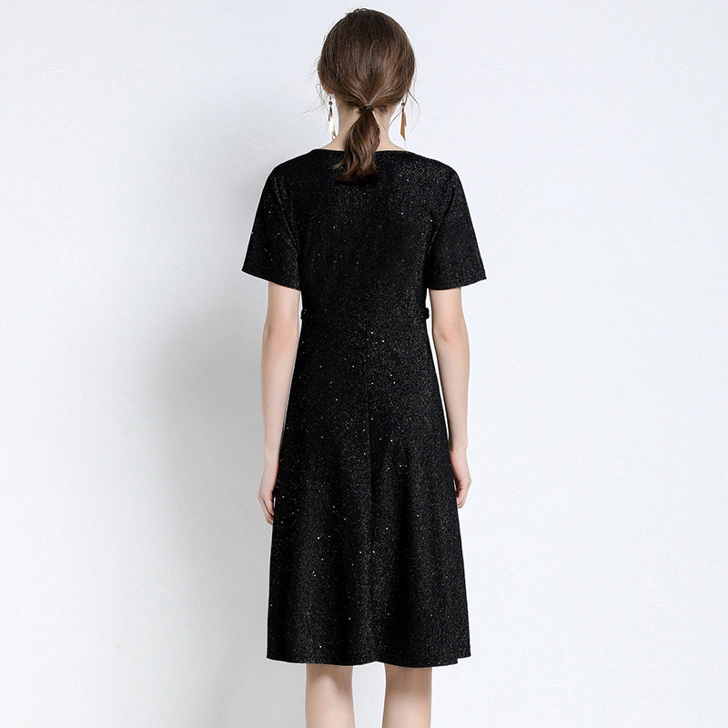 韩版宽松大码洋气新款胖妹妹连衣裙 云妃秀大码女装