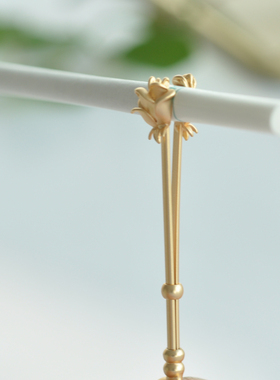 戒指抽烟架原创设计通用可调节