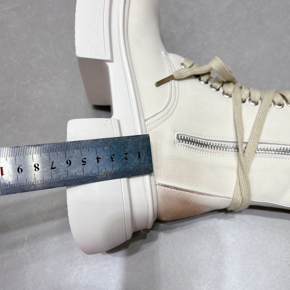 欧洲站2025秋季新款中筒马丁靴厚底松糕系带圆头真皮大黄靴短靴女 - 图0