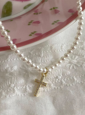 珍珠款项链女十字架吊坠