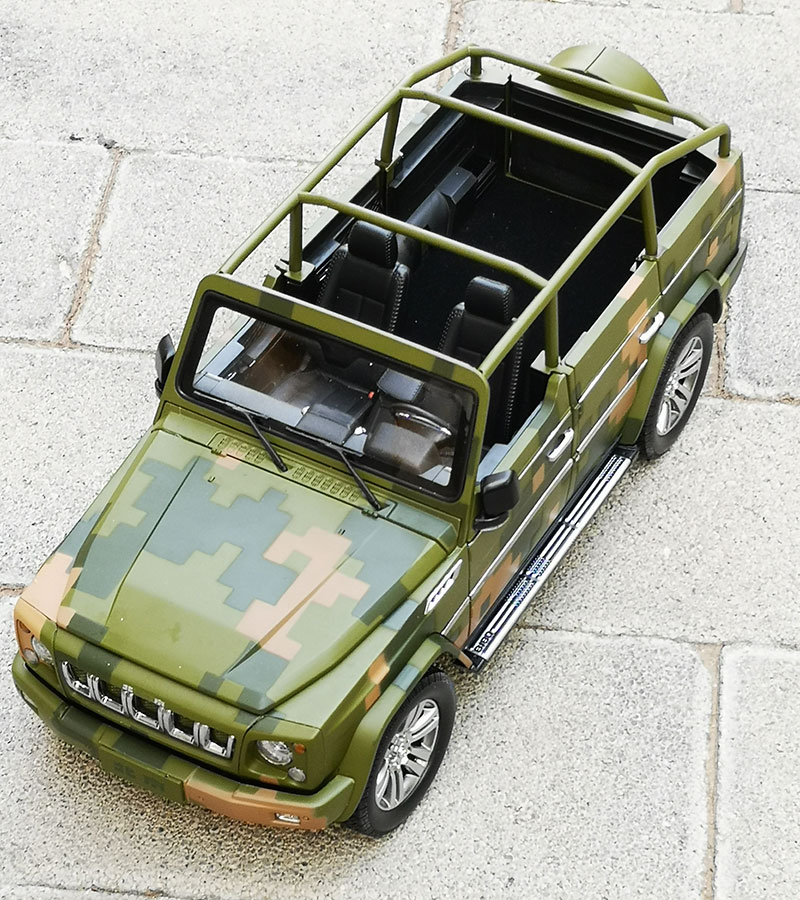 原厂 1:18 北汽B80C型通用方队引导车 检阅车 BJ80合金汽车模型 - 图0