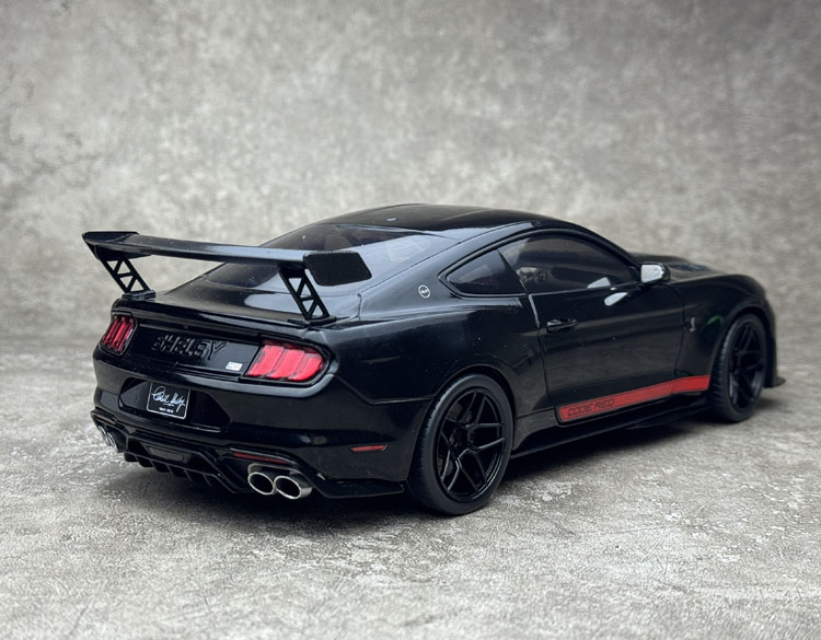 Solido 1:18 福特 谢尔比 SHELBY GT500 BLACK 2022 合金汽车模型 - 图1